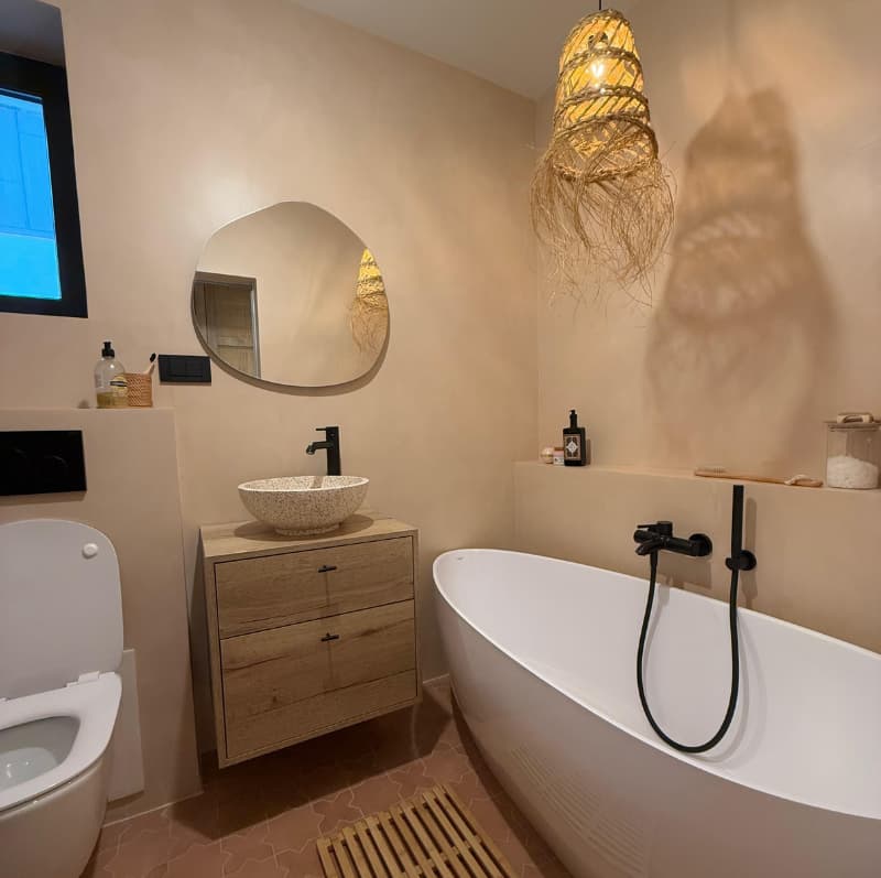 Renovare completă băi și bucătării Renovare completă băi și bucătării
