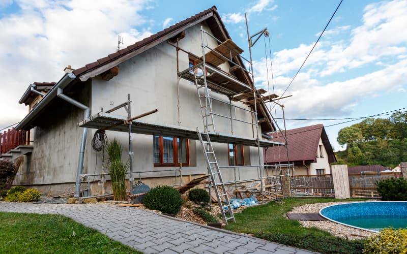 renovare-casa-mogosoaia800 x 500 px) casa cu izolatia puza renovata in mogosoaia